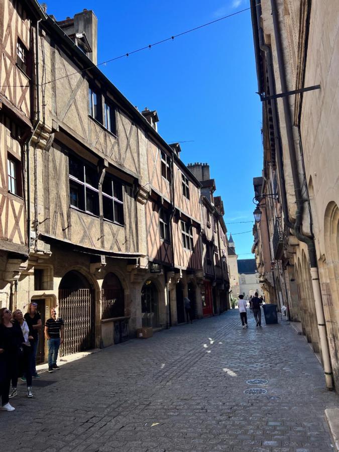 Rempart Tivoli Coeur De Ville Dijon Buitenkant foto