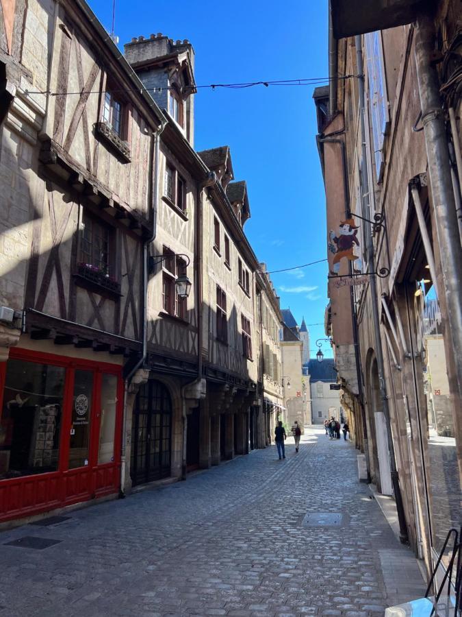 Rempart Tivoli Coeur De Ville Dijon Buitenkant foto